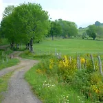 Le Des Anes A Chroniques Holiday home Jou-sous-Monjou