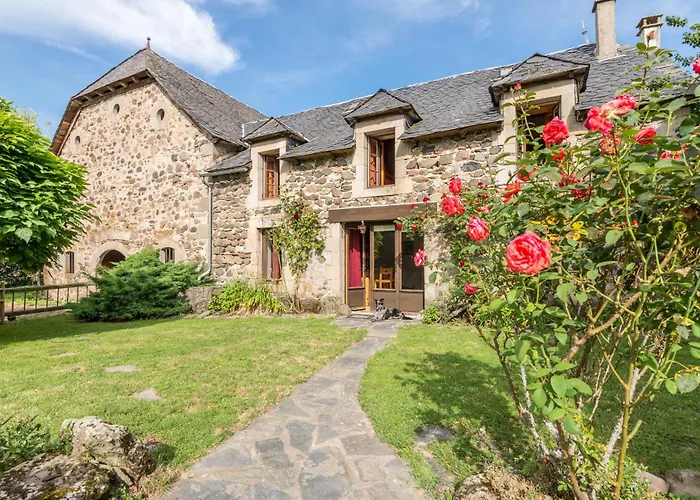 Le Des Anes A Chroniques Holiday home Jou-sous-Monjou